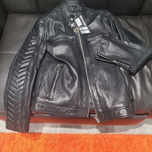 100% men's leather by Jack1t deep black lots of chrome hardware! Rare